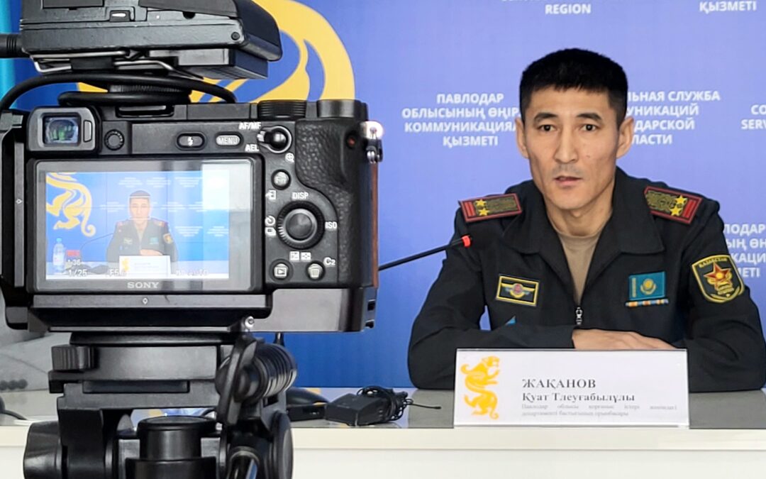 Первых весенних призывников из Павлодара отправили в Алматинскую область